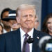 Il giuramento di Trump: “Dio mi ha salvato per rendere di nuovo grandi gli Stati Uniti”