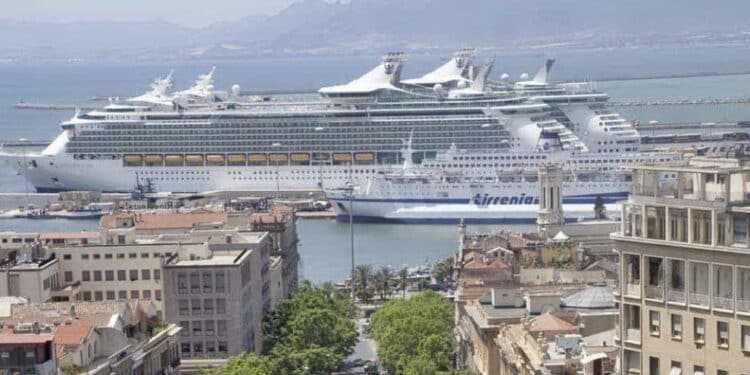 È boom di crocieristi nei porti della Sardegna: 700mila nel 2024, 57% in più in un anno