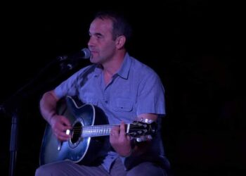 Nurallao: dal volontariato al lavoro sulle ambulanze, passando per l’amore per la musica e la poesia