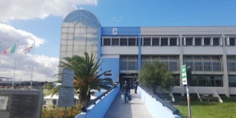 “Il nostro calvario al policlinico di Monserrato, mia madre 77enne abbandonata in condizioni disperate”