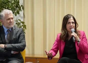 La spuntano Todde e Bartolazzi: Microcitemico accorpato al Brotzu di Cagliari