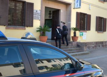 Droga, maltrattamenti, truffe: allevatore 54enne arrestato dopo 13 anni a Sant’Andrea Frius