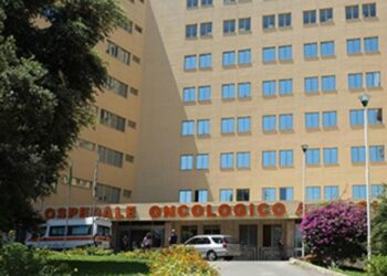 Cagliari, è caos totale sul trasferimento dei malati dal Businco: il Brotzu, “Non cambierà nulla”