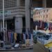 Cagliari, San Michele soffoca tra degrado e mercatini abusivi: “Qui non c’è nulla che vada bene, siamo dimenticati”