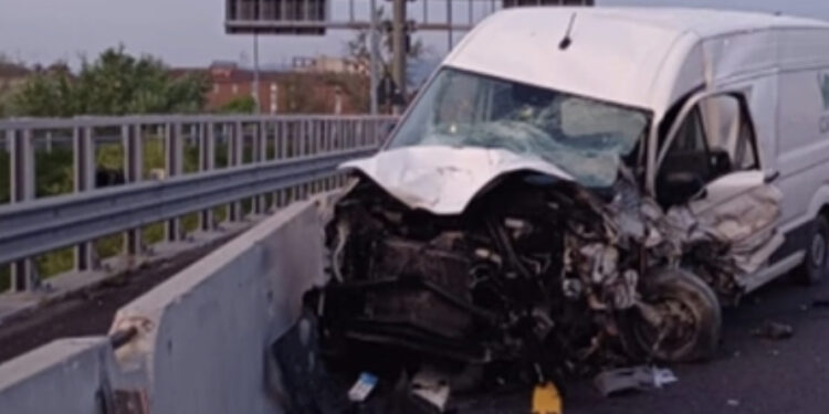 Tragedia sul lavoro: operaio investito e ucciso da un camion