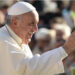 Papa Francesco, le cause della morte: “ictus ischemico, coma e collasso cardiocircolatorio”