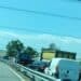 Cagliari, un’auto si ribalta paurosamente sulla statale 554: il traffico va in tilt, momenti di paura