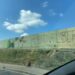Monserrato, vandalizzato il murale in fase di realizzazione di Manu Invisible: in via Cabras una parete da riqualificare