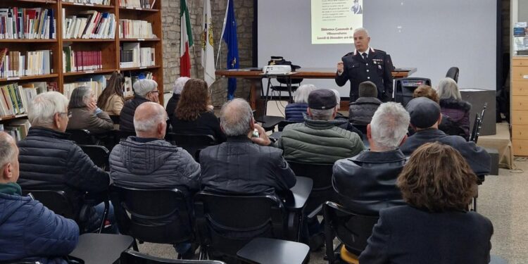 Cagliari, allarme frodi telefoniche: in un mese scoperti 9 truffatori per un giro di 53mila euro