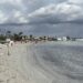 Cagliari, torna l’incubo erosione al Poetto: la spiaggia si è ristretta di 20 metri, altro che ripascimento (VIDEO)