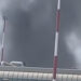 Paura a Fiumicino, scoppia un incendio in aeroporto: evacuati gli imbarchi