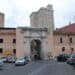 Cagliari, Porta Cristina chiusa per lavori e Castello perde un varco in piena estate: “Una follia, la città è paralizzata”