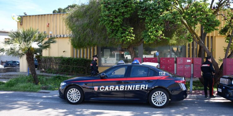 Perseguita la ex e la costringe a vivere nel terrore: arrestato un 25enne di Serramanna