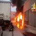Cagliari, paura all’alba: incendio in un deposito di rifiuti