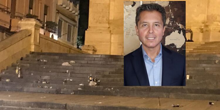 Cagliari, guerra di tutti contro tutti: rapine, lesioni, minacce, spaccio,  e durante la notte baby gang di ragazzini ubriachi