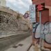 Cagliari, ztl insolita e sospetta a Castello: tutto chiuso anche al mattino, impossibile entrare