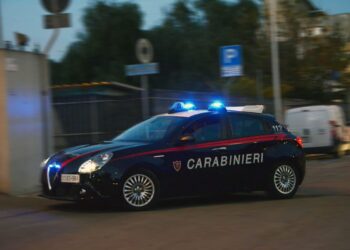 Decimoputzu, sorpreso in casa con 1 kg di hashish e alcuni proiettili: arrestato un giovane