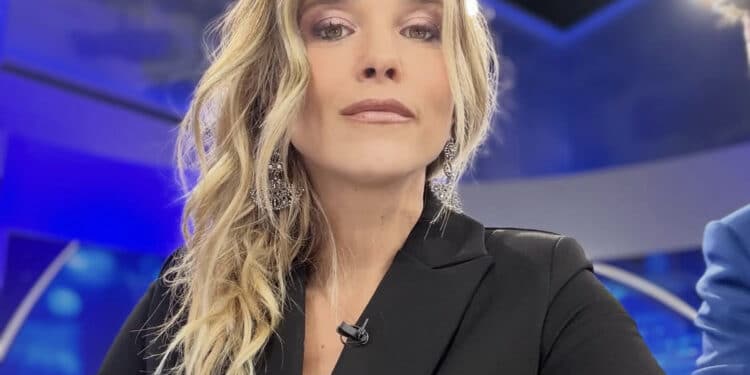 Francesca Barra, immagini senza veli modificate  con l’AI: “Ho pensato ai miei figli”. E intanto l’inchiesta si allarga
