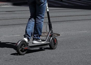 Decimoputzu, allarme monopattini nelle strade extraurbane