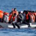 Sardegna, sbarchi senza fine: altri 48 migranti in poche ore, ci sono 10 minori e un neonato