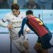 Genoa-Cagliari 3-0, Pisacane travolto da De Rossi: difesa horror e attacco da incubo in una serata da dimenticare