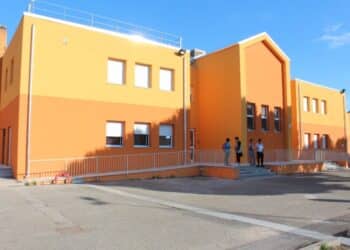 Aggredito all’uscita da scuola a Monserrato: “Mio figlio non ha provocato, è stato uno screzio tra ragazzi”