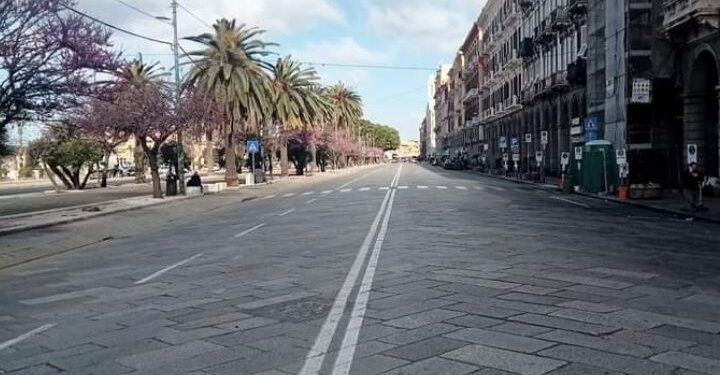 Cagliari, guardate come si è ristretta via Roma: “In futuro sarà impossibile ospitare grandi eventi”