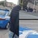 Cagliari, la polizia all’ingresso della scuola in via Cornalias: “Ci sentiamo più sicuri”