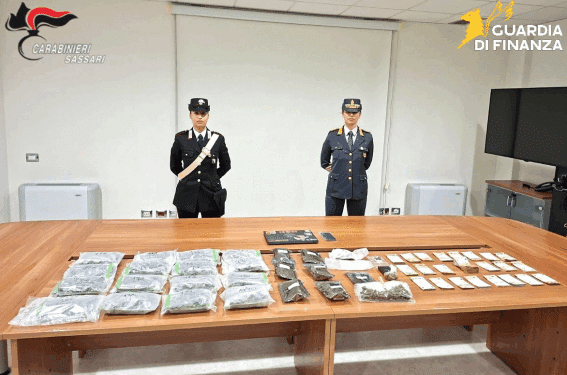 Arrestato un giovane sassarese, sequestrati oltre 3,5 kg di marijuana: parte della droga contenuta in un pacco ricevuto tramite corriere