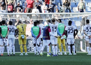 Cagliari ancora sconfitto, sui social esplode la rabbia dei tifosi