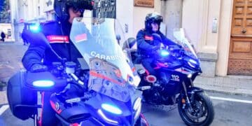 Aggredisce la madre e i carabinieri intervenuti per soccorrerla: 22enne arrestato a Capoterra