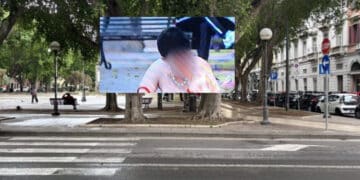 Caos in Consiglio sulla sicurezza, Zedda si infuria: “Non rispondo”. Opposizione all’attacco su piazza del Carmine