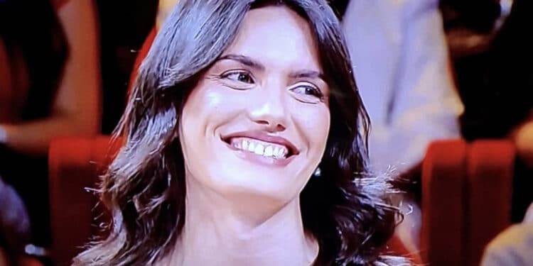 La bella Alessia di Mamoiada ad Affari Tuoi torna a casa senza soldi: ha rifiutato 42 mila euro