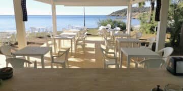Pula, stagione salva per il chiosco di Porto Columbu “Bobo Beach”che rischiava di essere rimosso