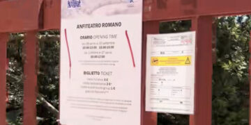 Cagliari, arrivano i turisti per l’America’s Cup e trovano la vergogna dell’anfiteatro chiuso (VIDEO)