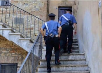 Cagliari, carabinieri eroi salvano e proteggono una donna vittima di violenza: dal letto di un ospedale la giovane ringrazia