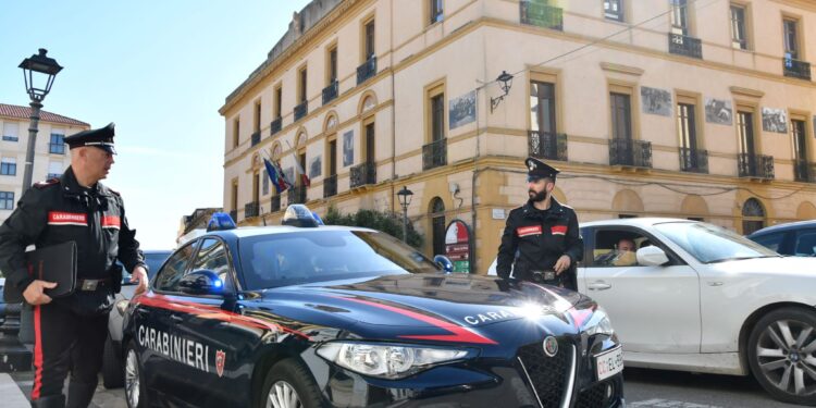 Furto da 4mila euro in una scuola di Iglesias, arrestata una coppia per ricettazione
