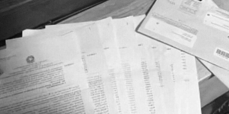 Diffamata sui social da un gruppo di donne, mamma del Cagliaritano finisce in cura dallo psicologo: “Mi sto ammalando”