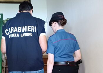 Sestu, lavoratori in nero: denunciato imprenditore 38enne, sospeso locale