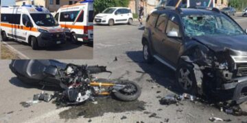 Scontro tra scooter e auto, grave incidente stradale in via Brigata Sassari a Quartu: momenti di grande paura