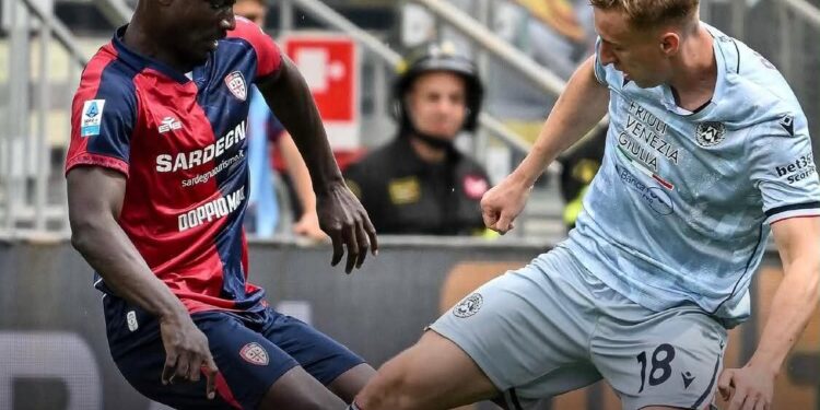 Cagliari-Udinese 0-2, ma quale salvezza: Pisacane sbaglia tutto, nel finale Davis furioso parla di cori razzisti
