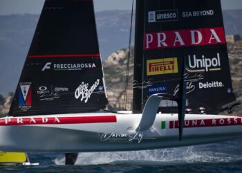 Cagliari in vetrina con la sua magia porta fortuna a Luna Rossa: trionfo su New Zealand all’America’s Cup