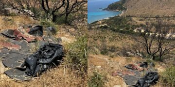 Villasimius, Punta Molentis scambiata per discarica: rotoli di guaina bituminosa abbandonati sul ciglio della strada