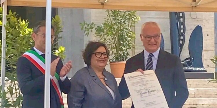 Ranieri, doppio omaggio da Cagliari: Cavaliere di Gran Croce e cittadino onorario della città